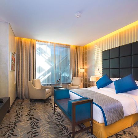 Crowne Plaza Riyadh - Rdc Hotel & Convention By Ihg Ngoại thất bức ảnh Deluxe room
