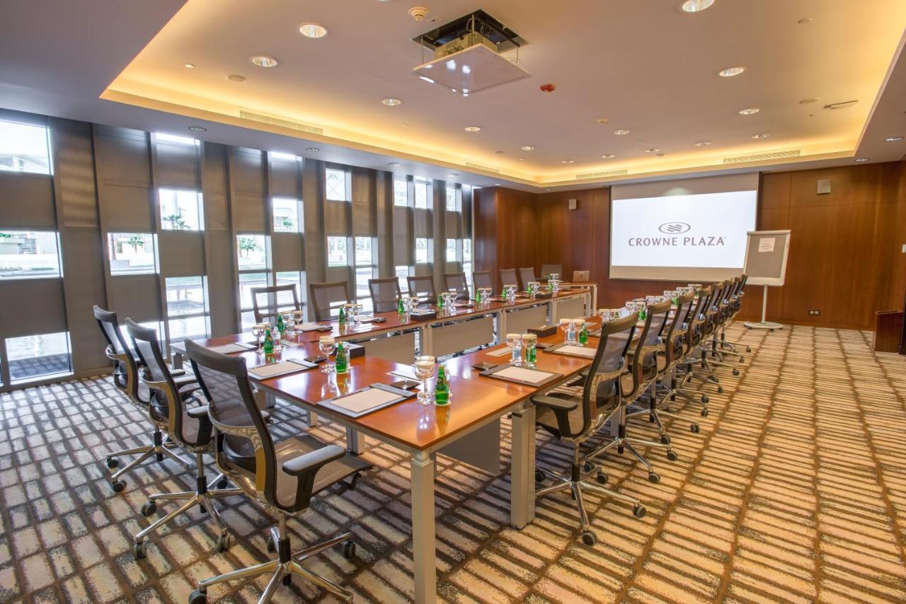 Crowne Plaza Riyadh - Rdc Hotel & Convention By Ihg Ngoại thất bức ảnh Meeting room