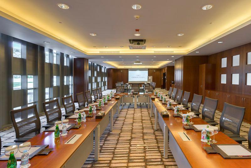 Crowne Plaza Riyadh - Rdc Hotel & Convention By Ihg Ngoại thất bức ảnh Meeting room